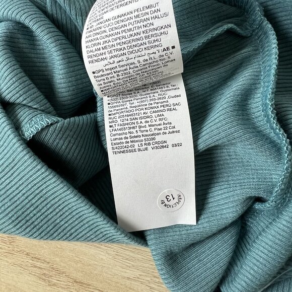 Old Navy Ultralite Ribbed Cardigan Top Plus Size 3X Cropped Tennessee Blue GoDry - Picture 8 of 9